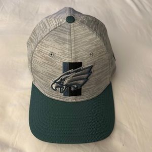 Philadelphia Eagles official New Era Hat